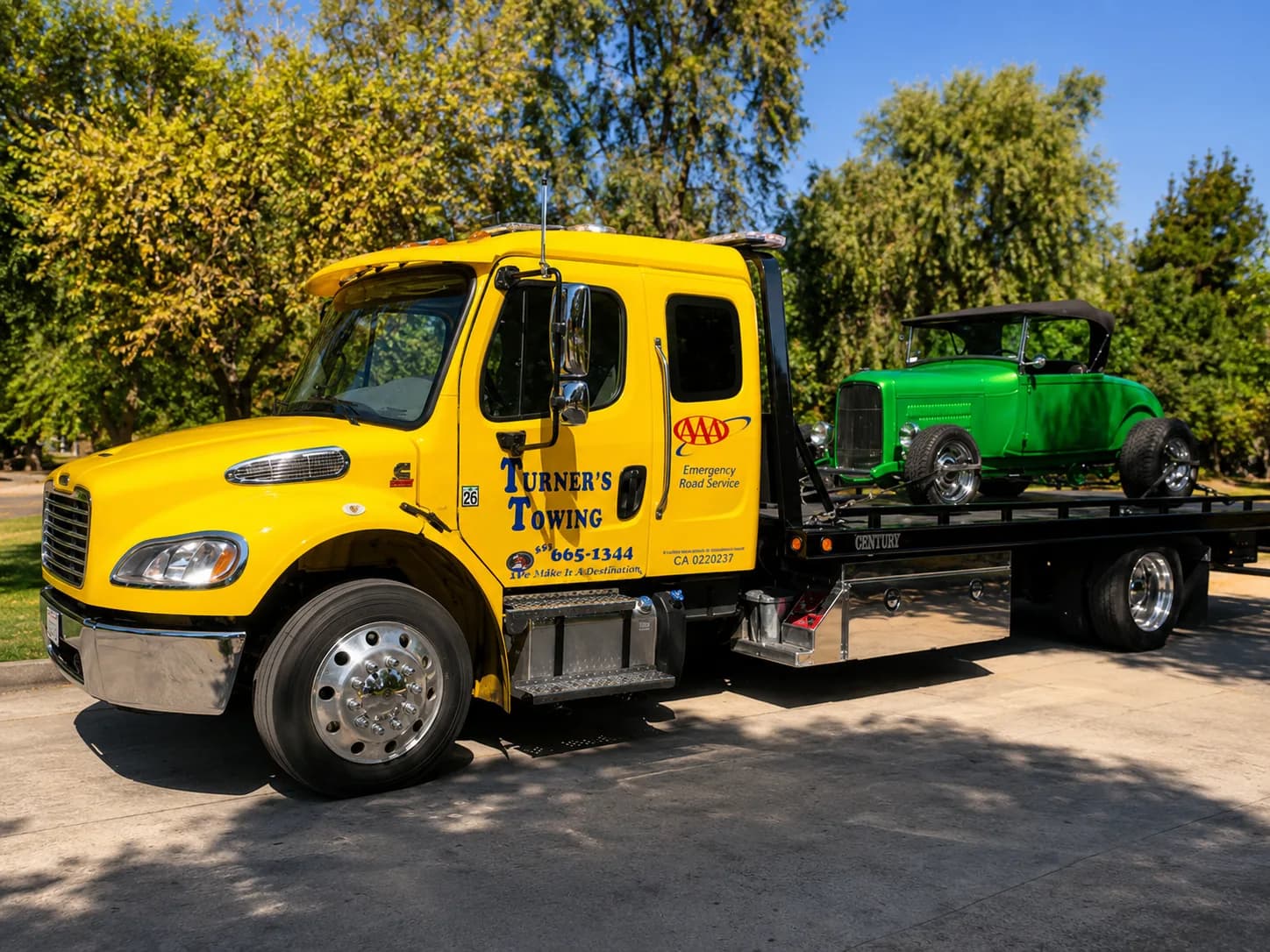 Turner's Towing roadside service truck ready for emergency calls